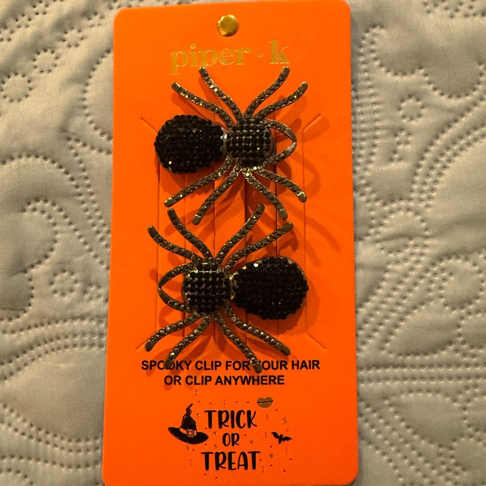 PIPER K Spider Hair Clips with black crystals and gunmetal accents